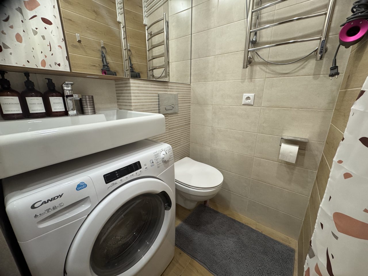 Квартира (Рядом с метро 