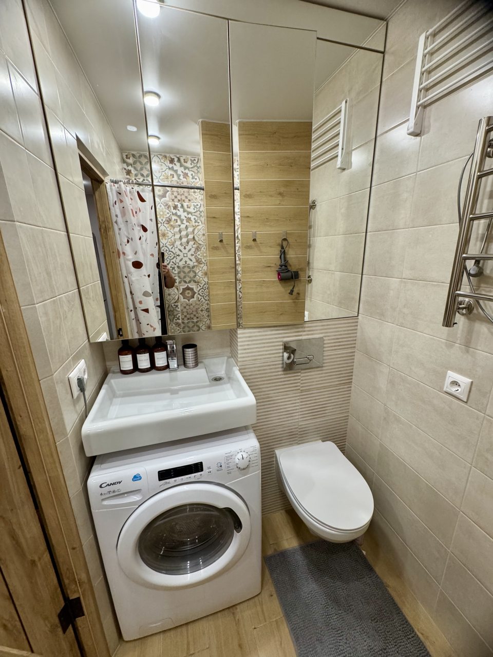 Квартира (Рядом с метро 