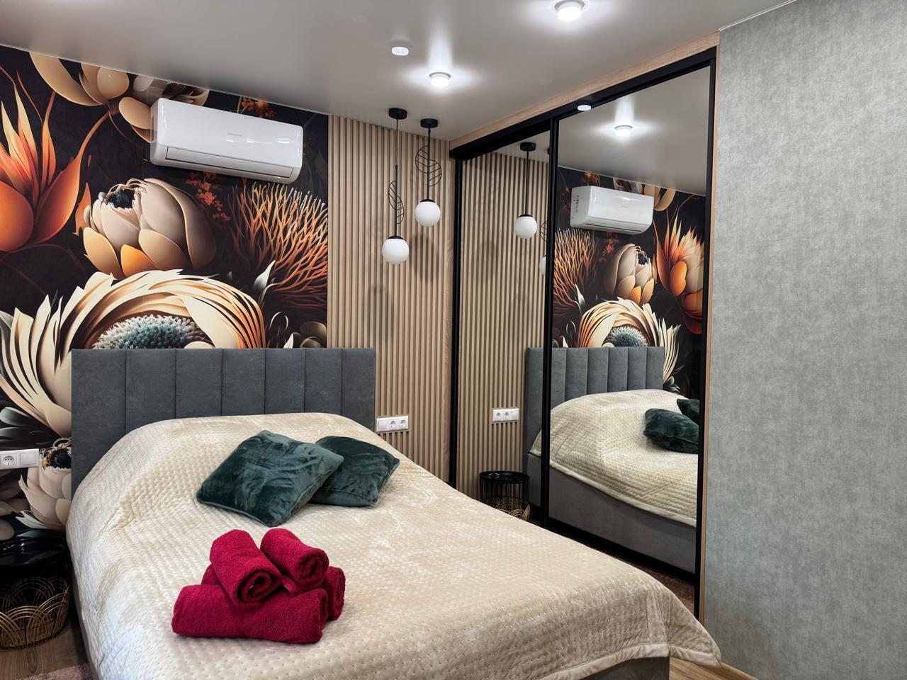 Квартира (Рядом с метро 