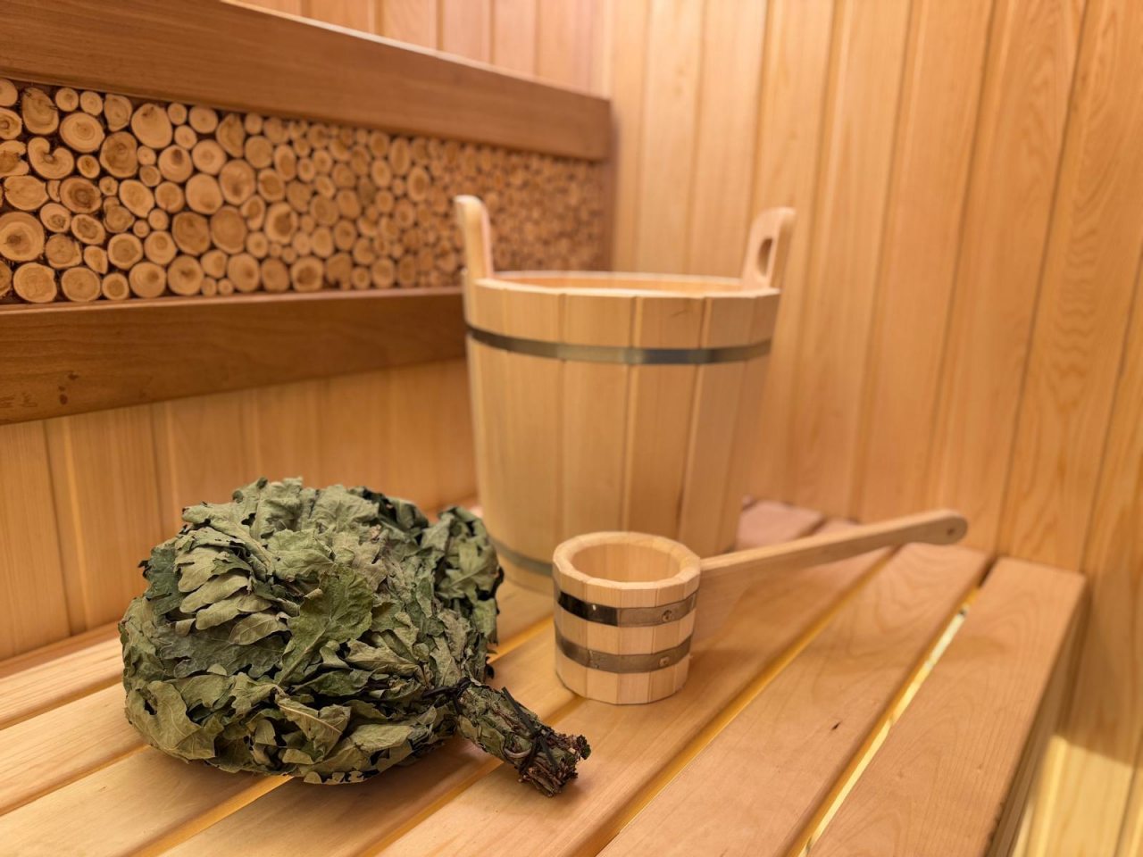 Коттедж (Загородная вилла в лесу), Загородная вилла в лесу