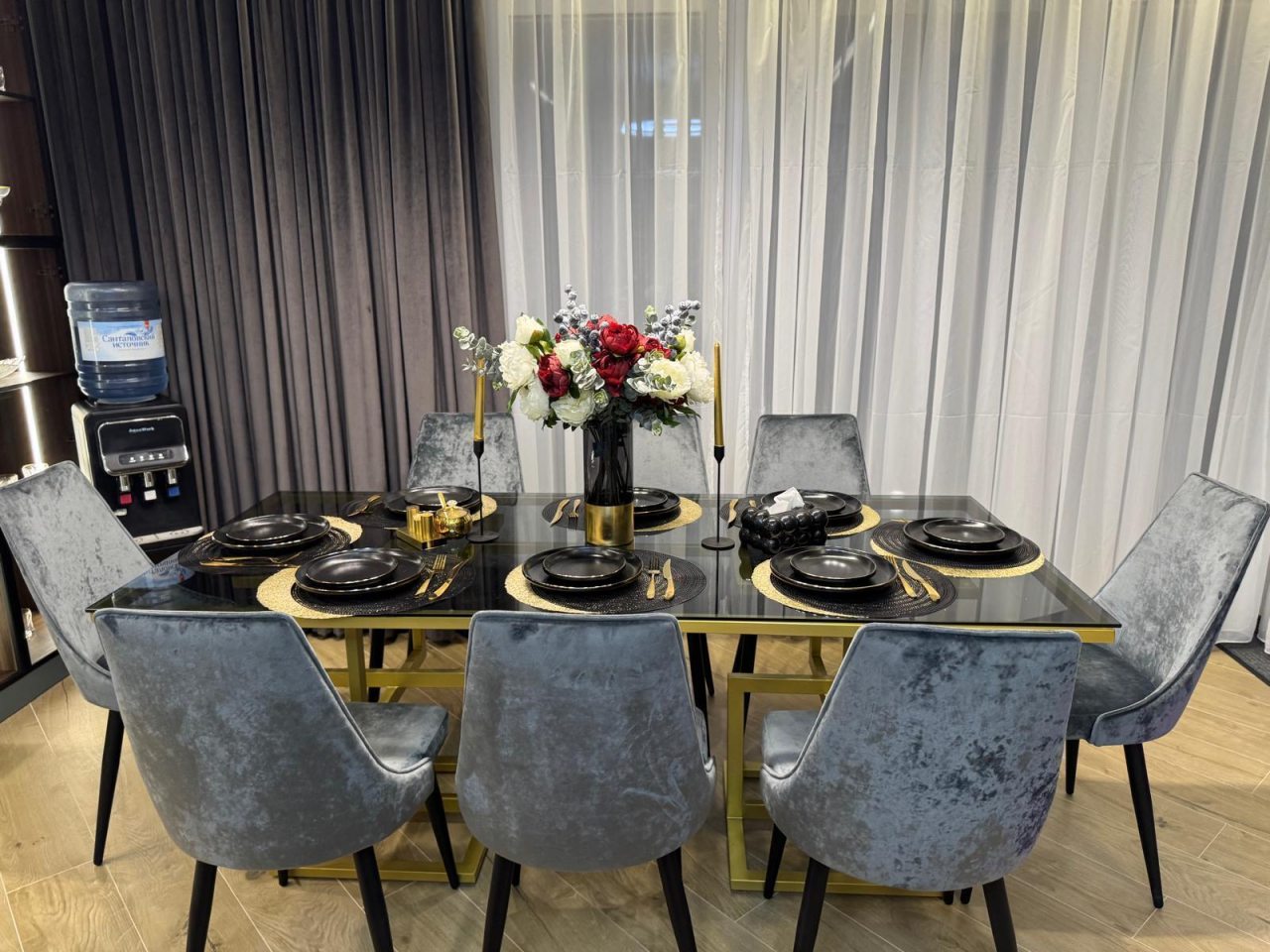 Коттедж (Загородная вилла в лесу), Загородная вилла в лесу