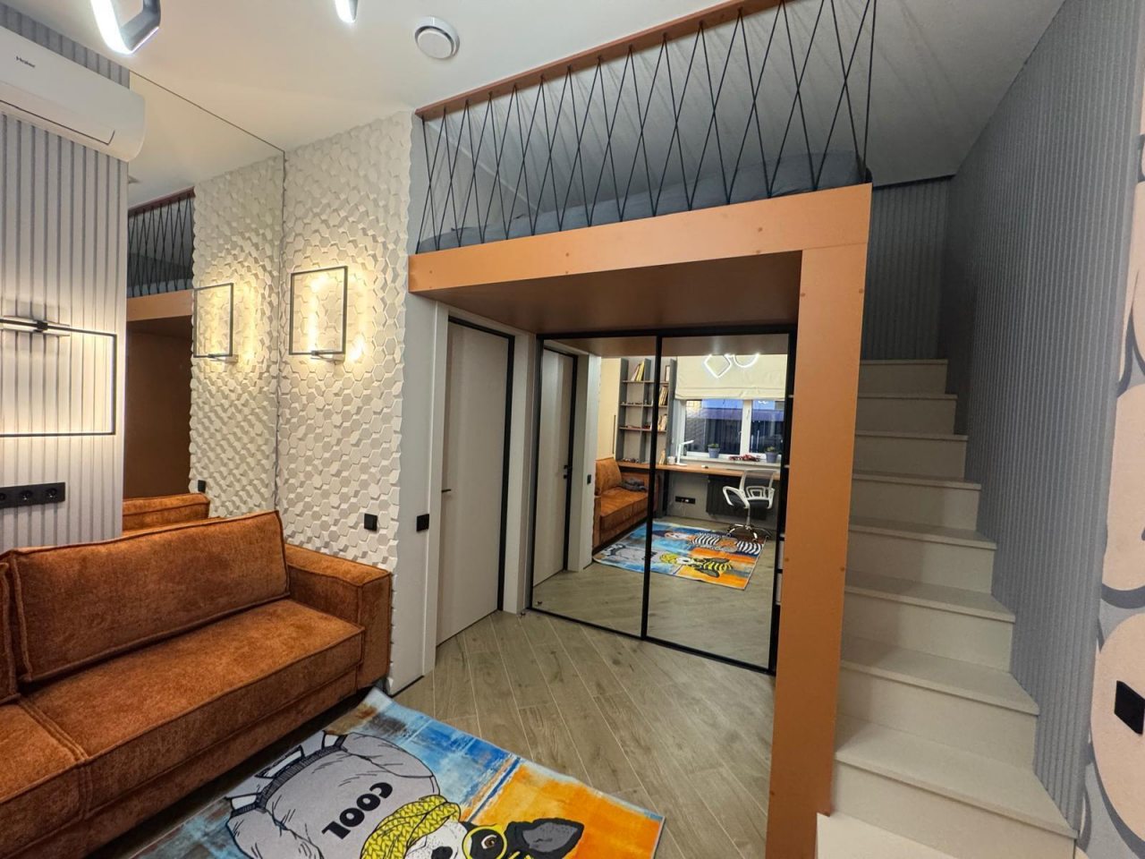 Коттедж (Загородная вилла в лесу), Загородная вилла в лесу