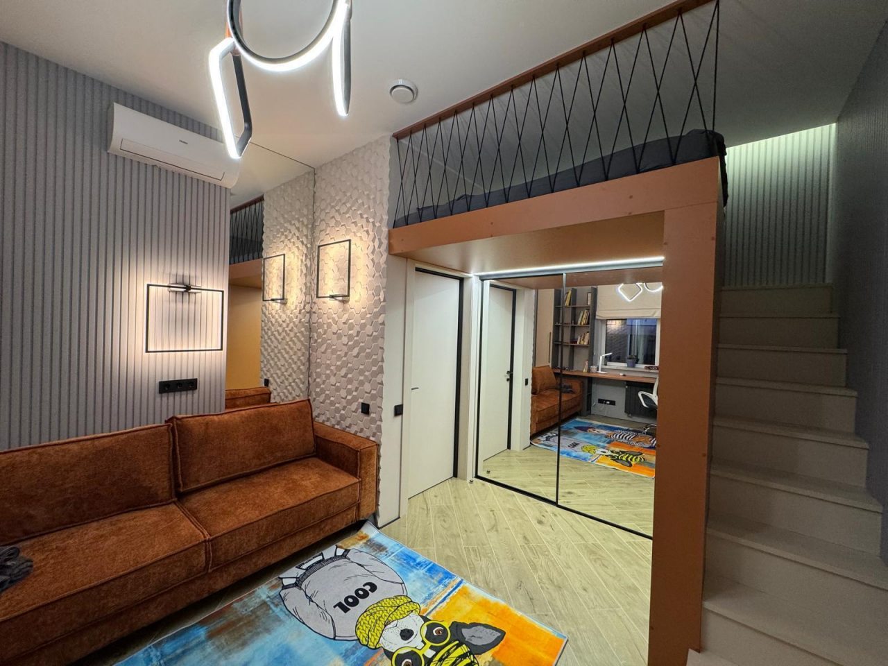 Коттедж (Загородная вилла в лесу), Загородная вилла в лесу