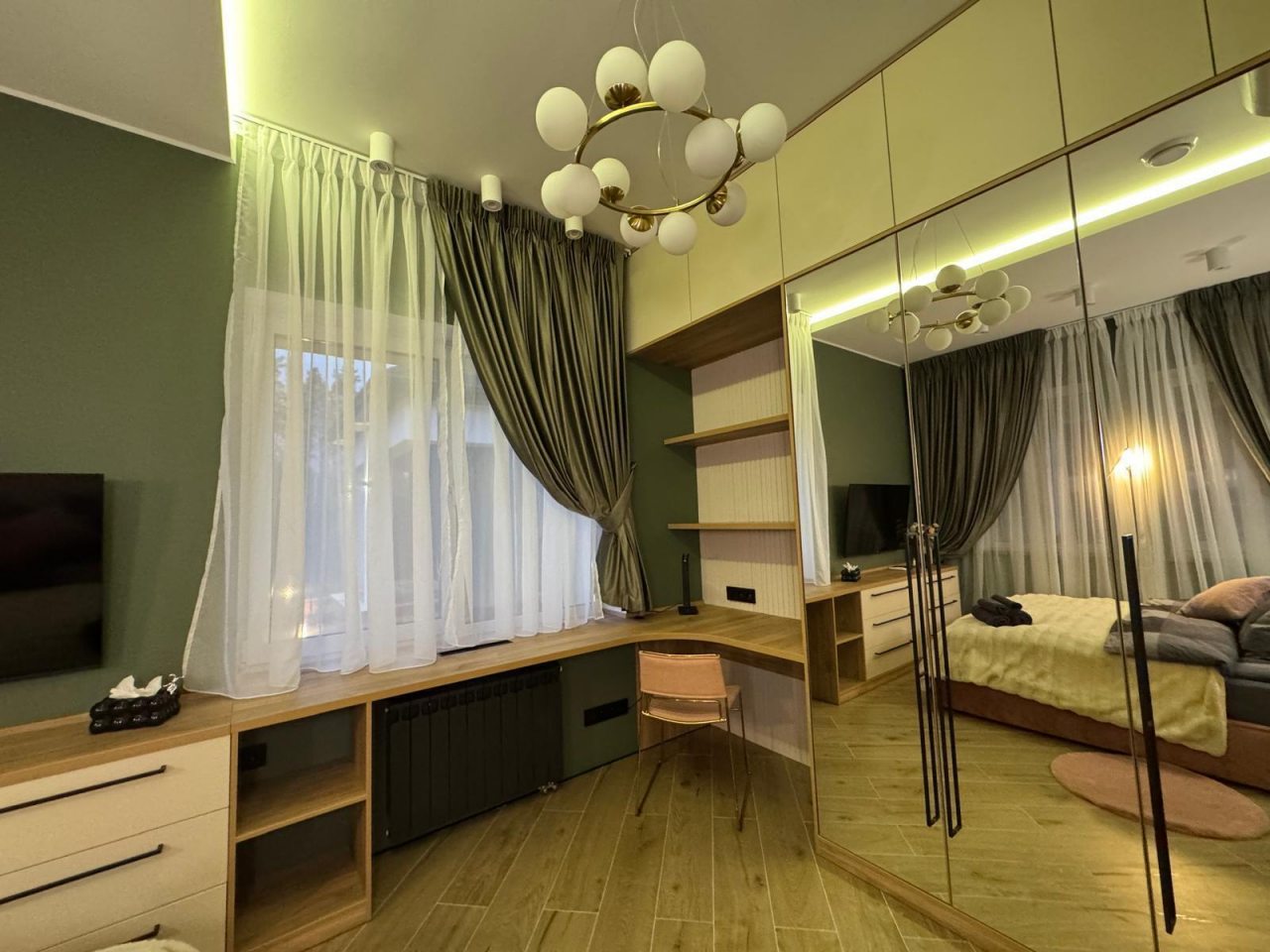 Коттедж (Загородная вилла в лесу), Загородная вилла в лесу