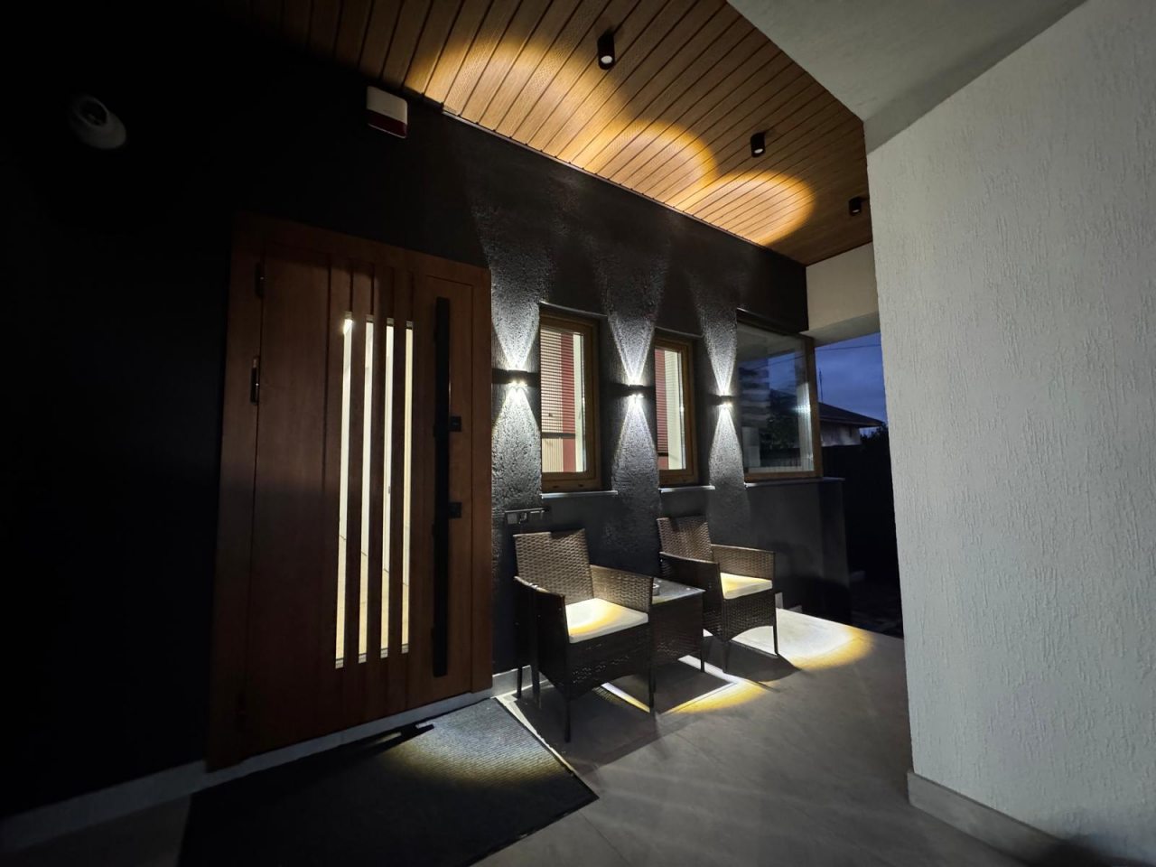 Коттедж (Загородная вилла в лесу), Загородная вилла в лесу