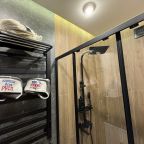 Коттедж (Загородная вилла в лесу), Загородная вилла в лесу