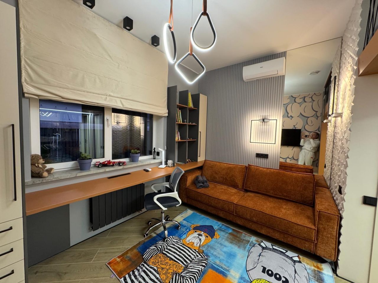 Коттедж (Загородная вилла в лесу), Загородная вилла в лесу