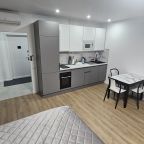 Кухня и прихожая