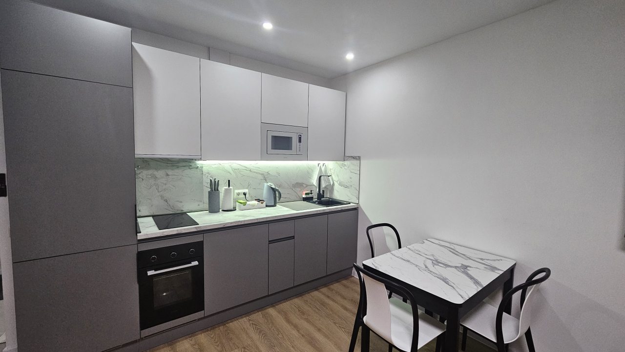 Кухня и обеденная зона