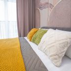 Четырехместный (Евро 2 -комнатные), Апартаменты BeGuest на Амундсена 165