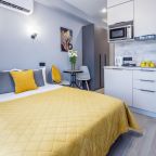 Апартаменты (Студия с балконом 10-145-21А), Апартаменты МореСолнцеАпарт в ЖК Море