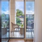 Апартаменты (Апартаменты с балконом 3-46-21Ак1), Апартаменты МореСолнцеАпарт в ЖК Море