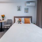 Апартаменты (Студия с балконом 4-64-21Ак2), Апартаменты МореСолнцеАпарт в ЖК Море