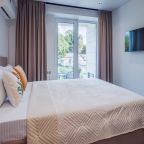 Апартаменты (Студия с балконом 4-64-21Ак2), Апартаменты МореСолнцеАпарт в ЖК Море