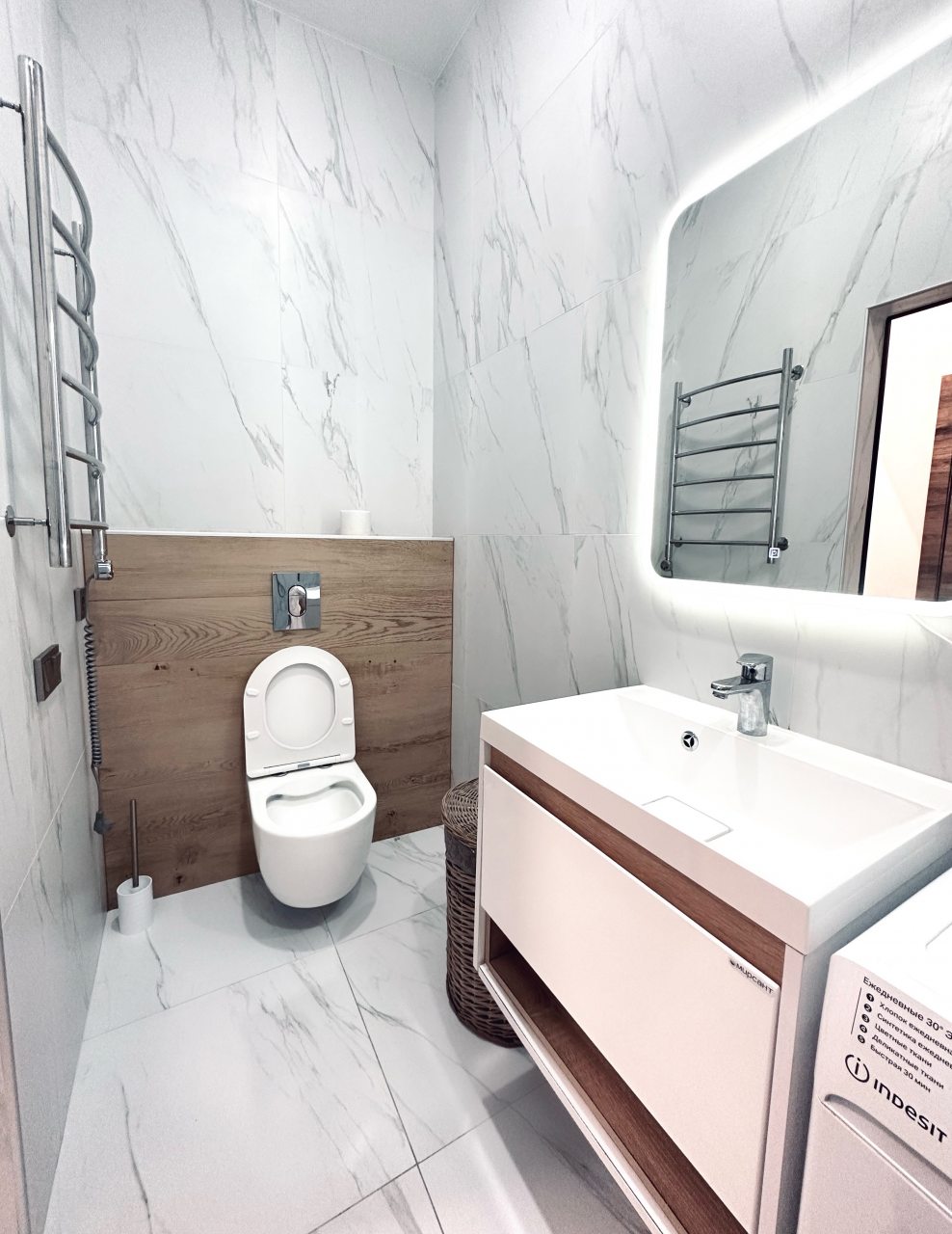 Апартаменты (Апартаменты семейные), Апартаменты Комфорт Актер Гэлакси