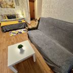 Трёхместный и более, Апартаменты Шершнева 5