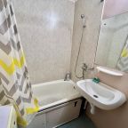 Трёхместный и более (Гостенская 7), Апартаменты Гостенская 7