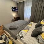 Трёхместный и более (Некрасова 1), Апартаменты Некрасова 1