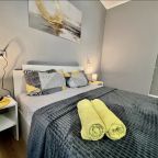 Трёхместный и более (Гражданский проспект 25а), Апартаменты На Гражданском проспекте 25а