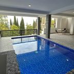 Бассейн, Отель Black Sea