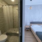 Трёхместный и более (Трехместный стандарт), Отель Black Sea