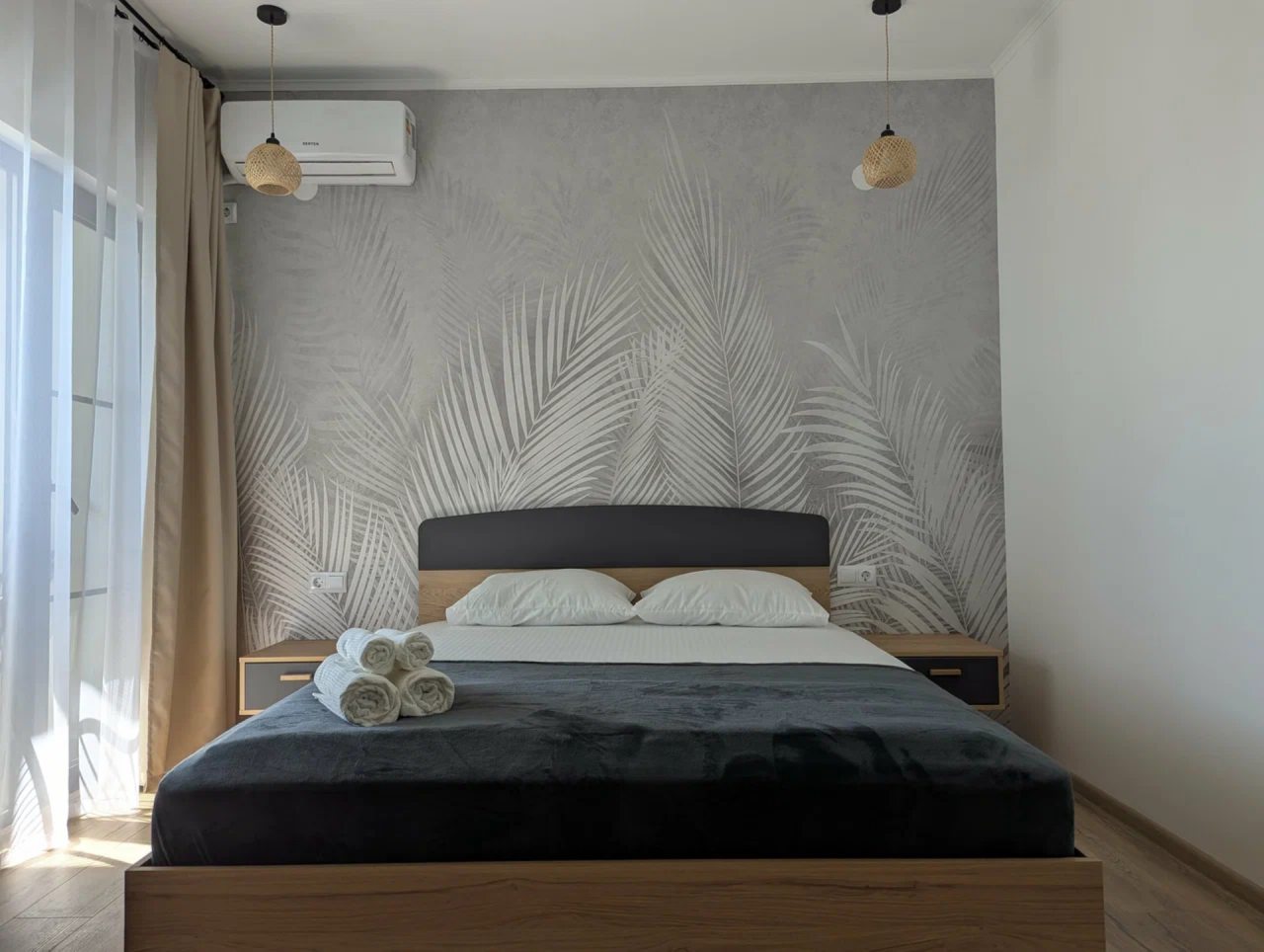 Трёхместный и более (Четырехместный стандарт), Отель Black Sea