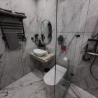 Полулюкс, Отель Шурале