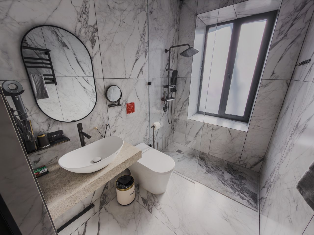 De Luxe (Делюкс с ванной в номере), Отель Шурале