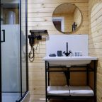 Дом (Барн стандарт), Загородный отель Breytovo Village