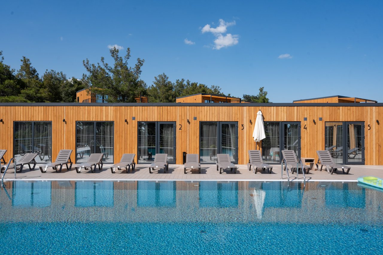 Двухместный (Стандартный номер с выходом на бассейн), База отдыха Green Village