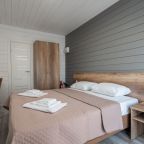 Двухместный (Стандартный номер с выходом на бассейн), База отдыха Green Village