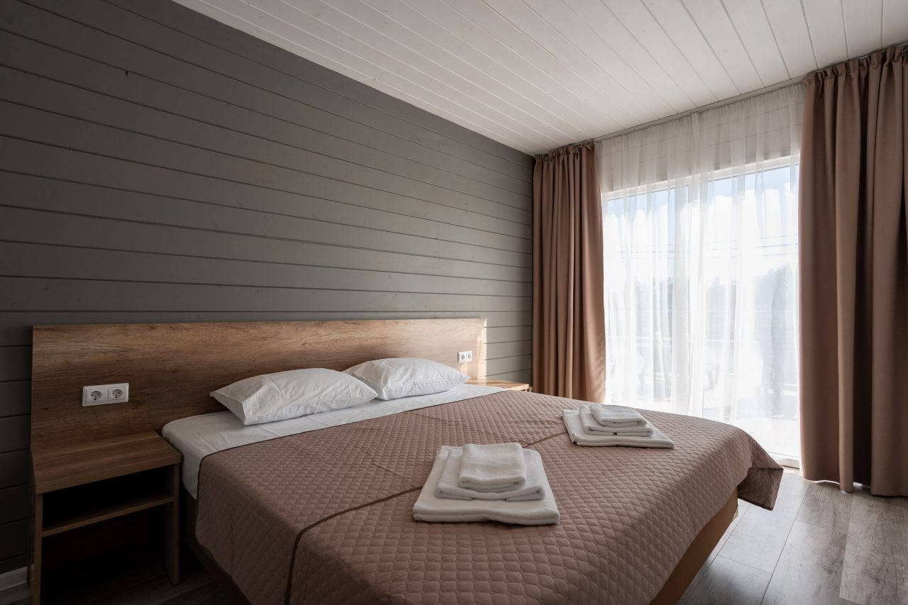 Четырехместный (Двухкомнатный номер с выходом на бассейн), База отдыха Green Village