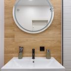 Апартаменты (KrasLoft в ЖК Бульвар Цветов на 4 человек), Апартаменты KrasLoft на Караульной 43/4