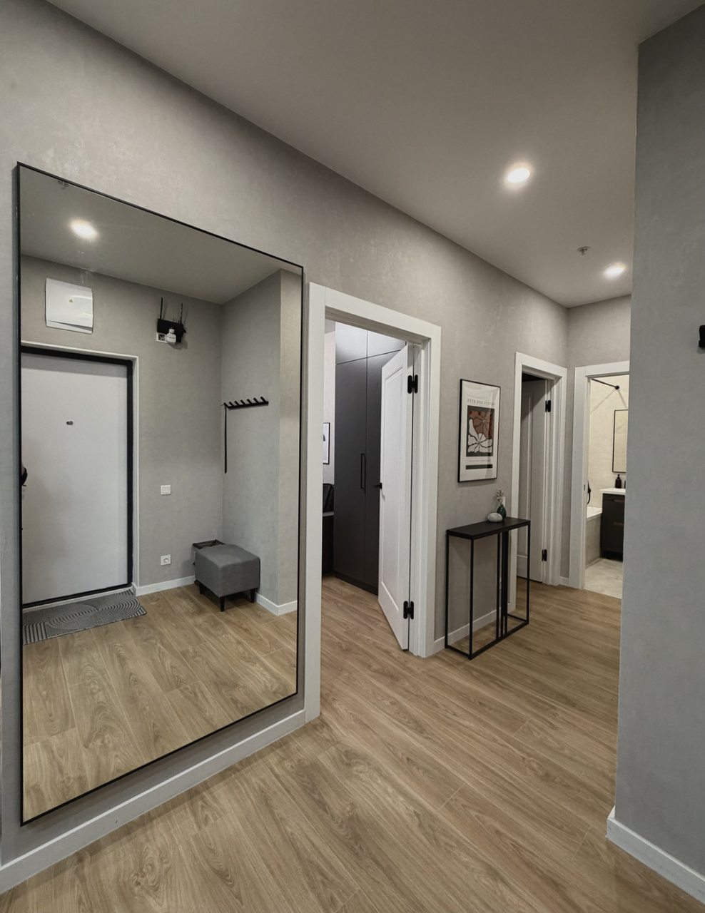 Шестиместный (Квартира Happy People в МФК Тропарёво парк), Апартаменты Happy People в МФК Тропарёво парк