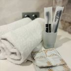 Апартаменты (Там где уютно ну ул.Левина 8), Апартаменты Там где уютно на Левина 8