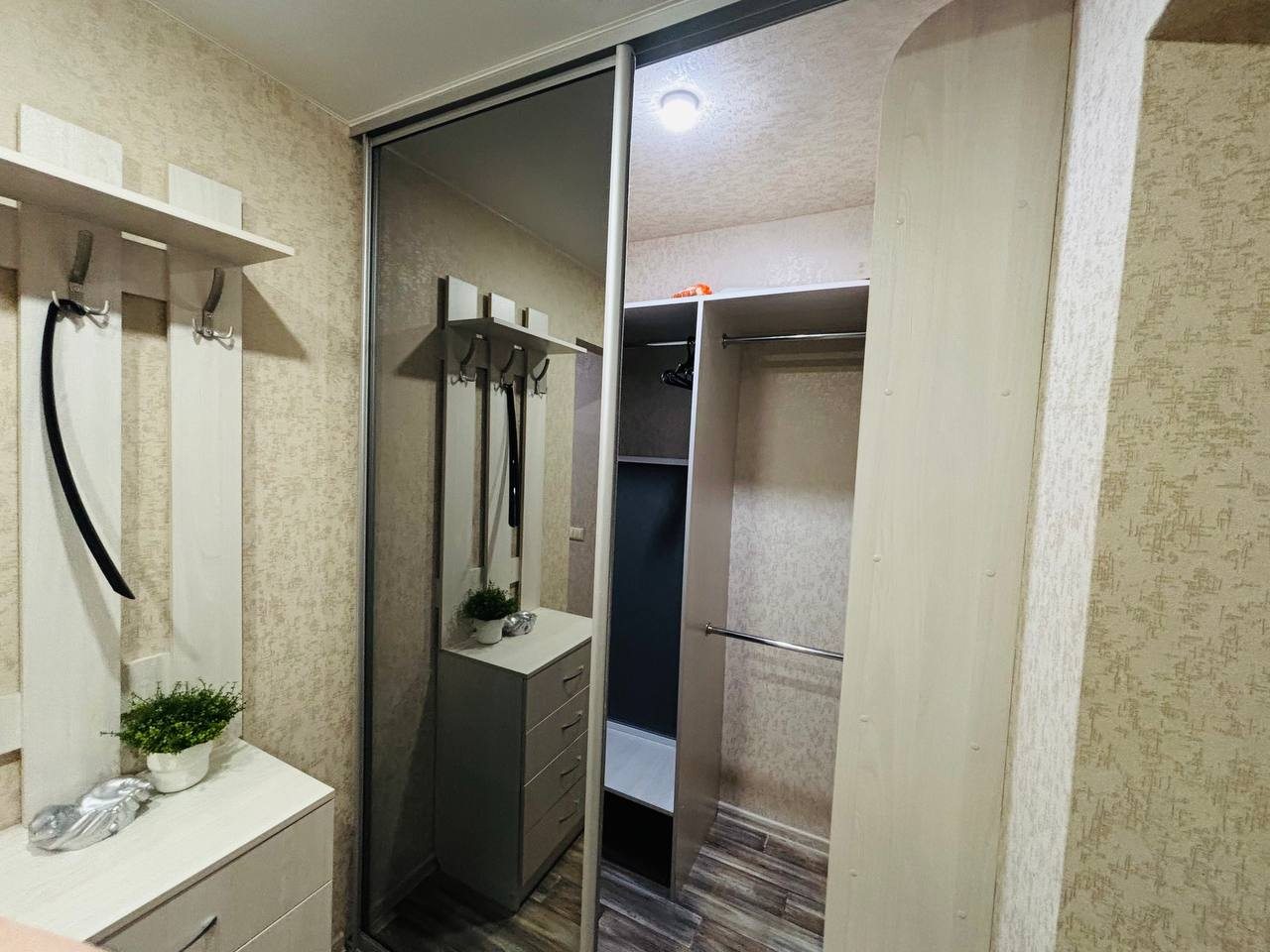 Апартаменты (Там где уютно ну ул.Левина 8), Апартаменты Там где уютно на Левина 8