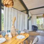 Дом (FOREST SCANDY ВИЛЛА С МАНГАЛЬНОЙ ЗОНОЙ), Загородный отель Эмбиент парк