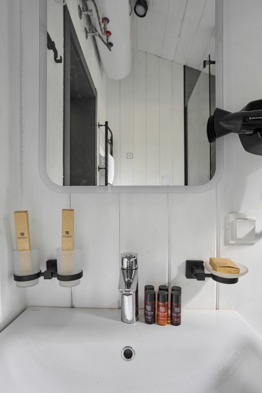 Дом (ВИЛЛА С САУНОЙ И BBQ PARTY ЗОНОЙ), Загородный отель Эмбиент парк