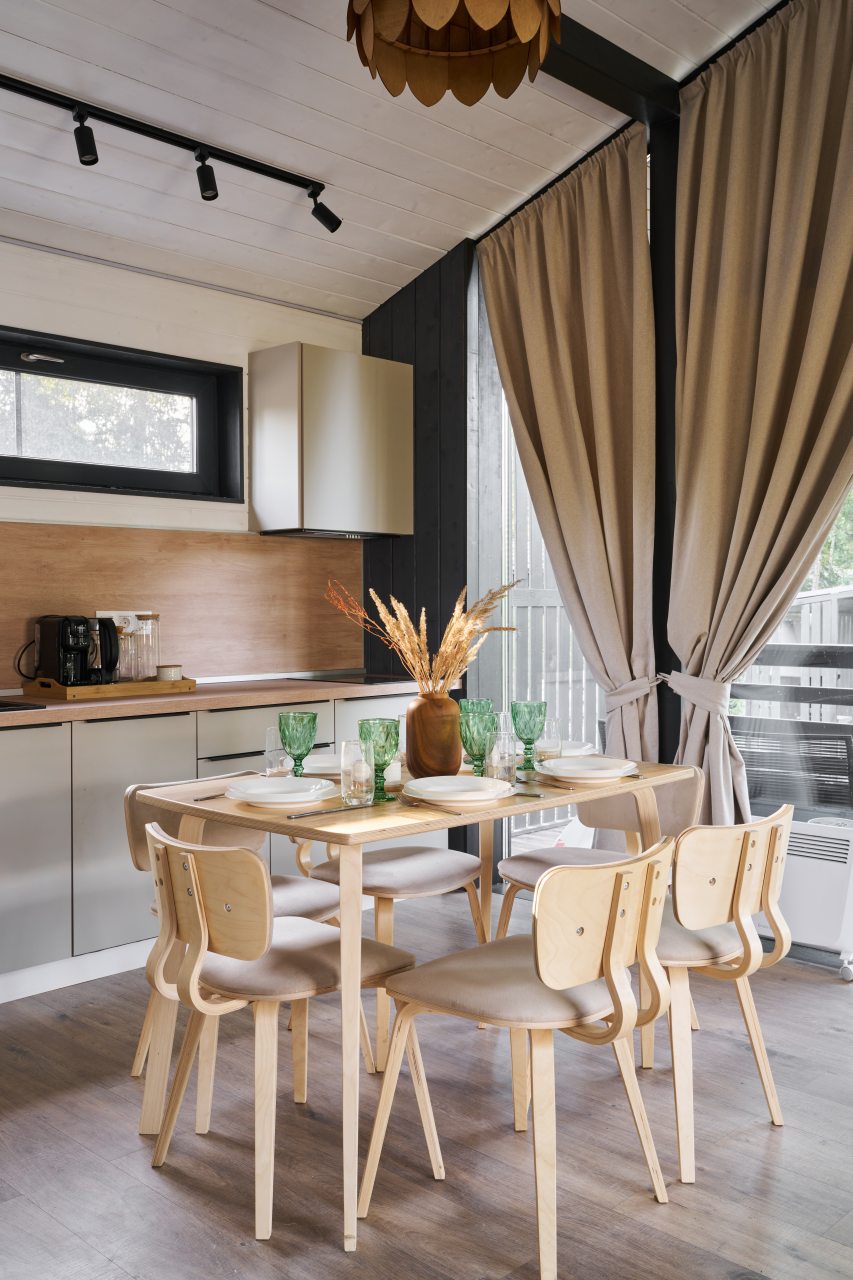 Дом (ВИЛЛА С САУНОЙ И BBQ PARTY ЗОНОЙ), Загородный отель Эмбиент парк