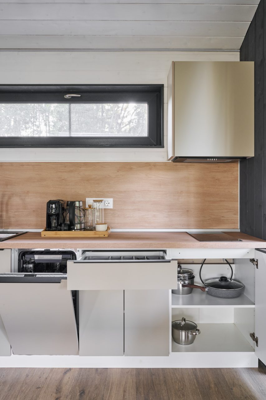 Дом (ВИЛЛА С САУНОЙ И BBQ PARTY ЗОНОЙ), Загородный отель Эмбиент парк