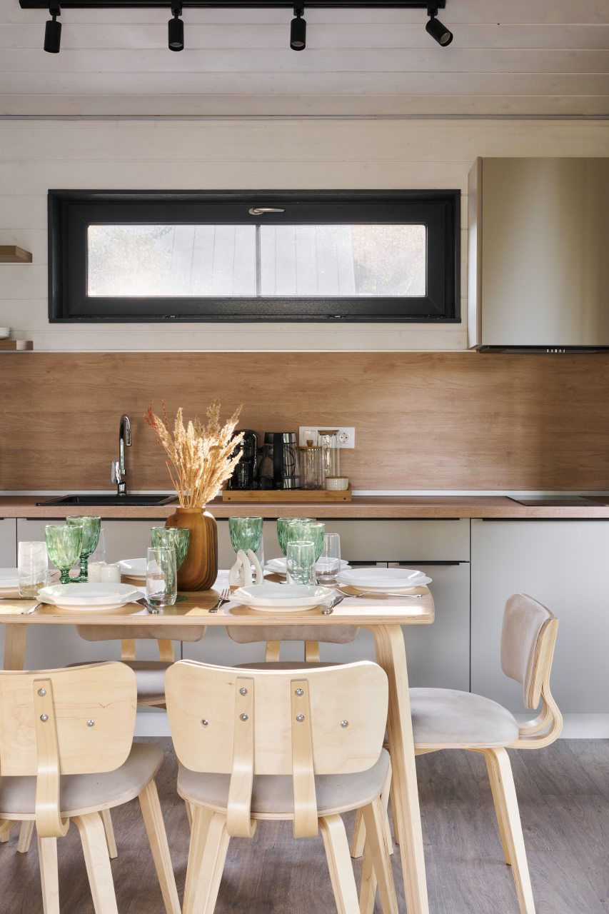 Дом (ВИЛЛА С САУНОЙ И BBQ PARTY ЗОНОЙ), Загородный отель Эмбиент парк