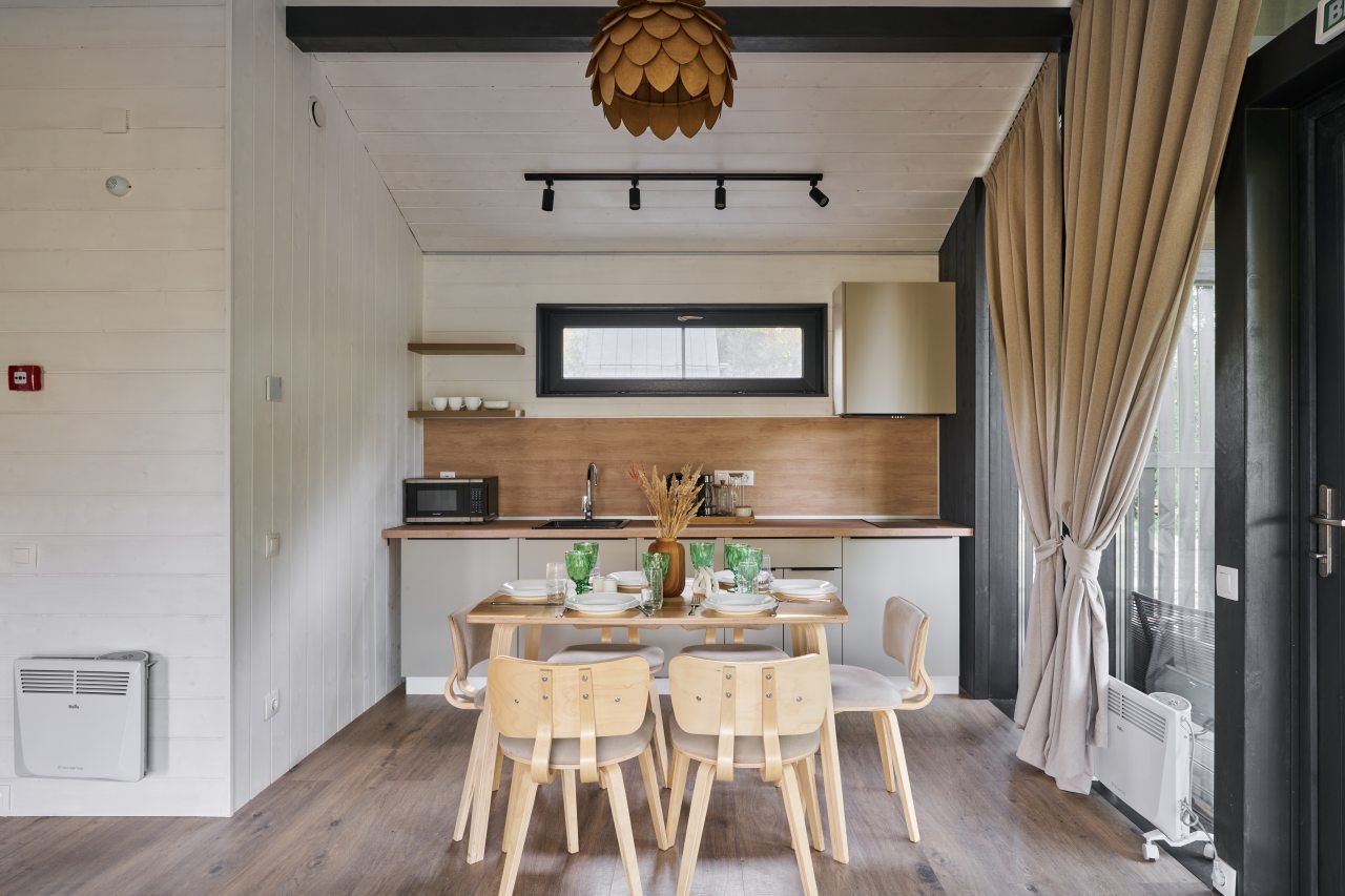 Вилла (СЕМЕЙНАЯ ВИЛЛА С BBQ PARTY ЗОНОЙ), Загородный отель Эмбиент парк