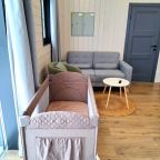 Детская кроватка, Загородный отель Эмбиент парк