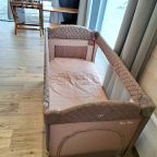 Детская кроватка, Загородный отель Эмбиент парк