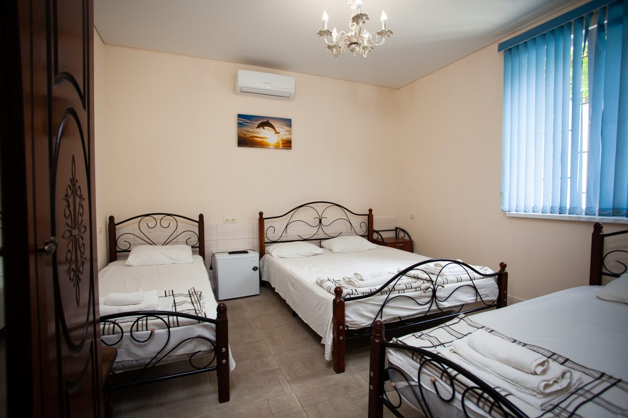 Трёхместный и более (Трехместный стандарт), Гостевой дом АннаСария