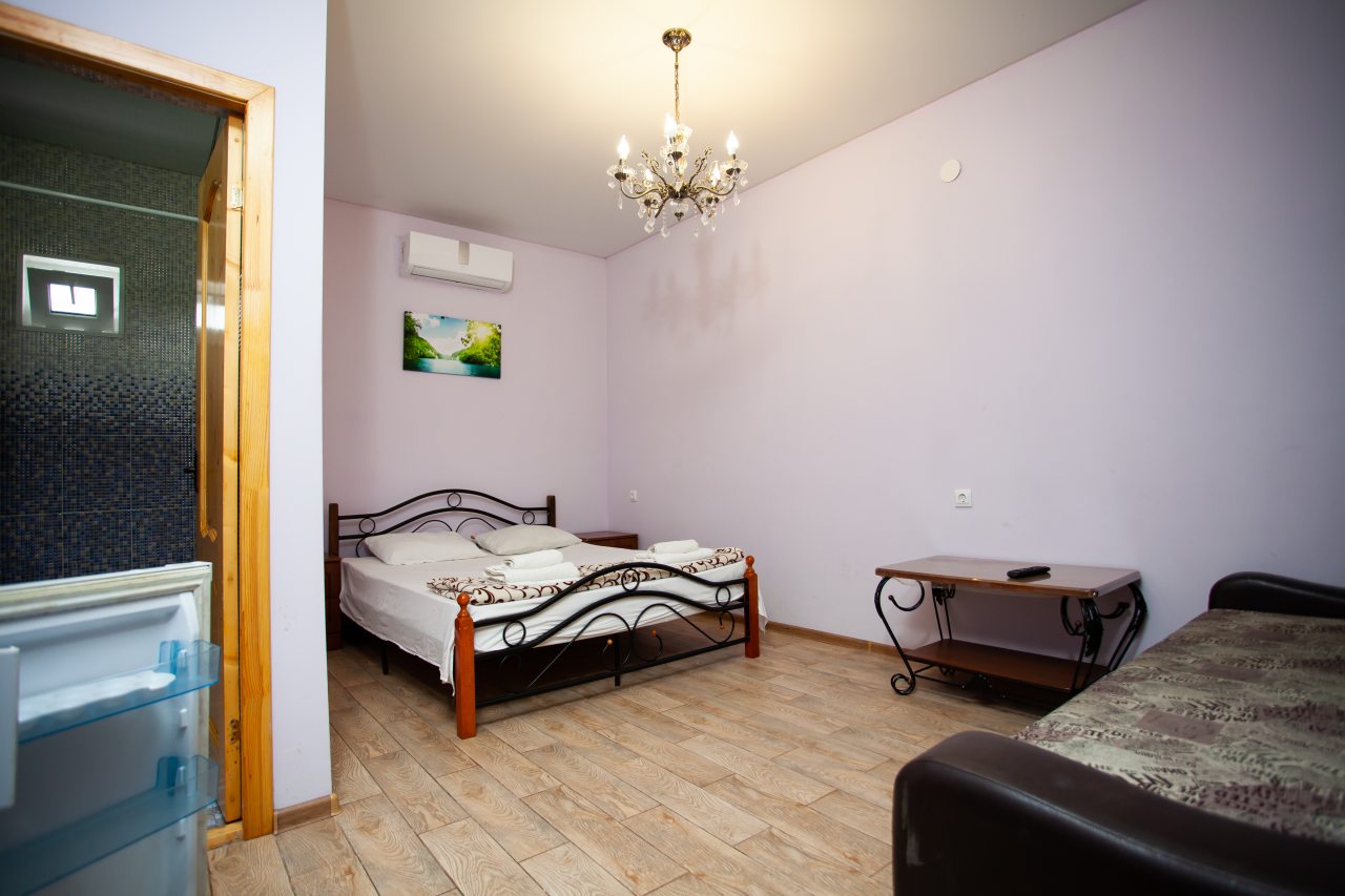 Трёхместный и более (Трехместный стандарт), Гостевой дом АннаСария