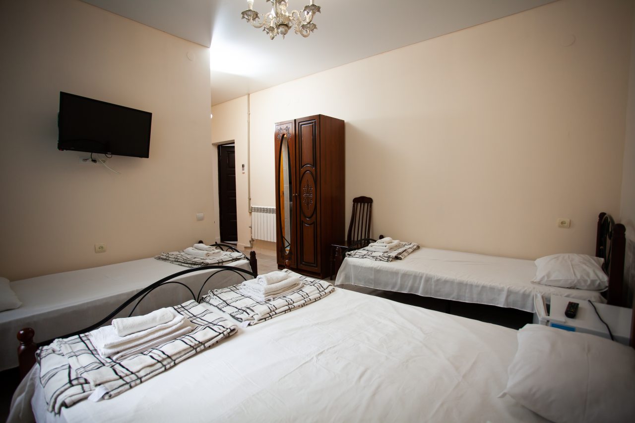 Трёхместный и более (Четырехместный стандарт), Гостевой дом АннаСария