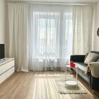 Апартаменты (Студия VV Apart  в 10 минутах от метро Котельники на Лётчика Ларюшина 2), Апартаменты VV Apart на улице Летчика Ларюшина 2