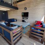 Разрешено проведение мероприятий, Коттедж Атмосфера на Экскаваторной