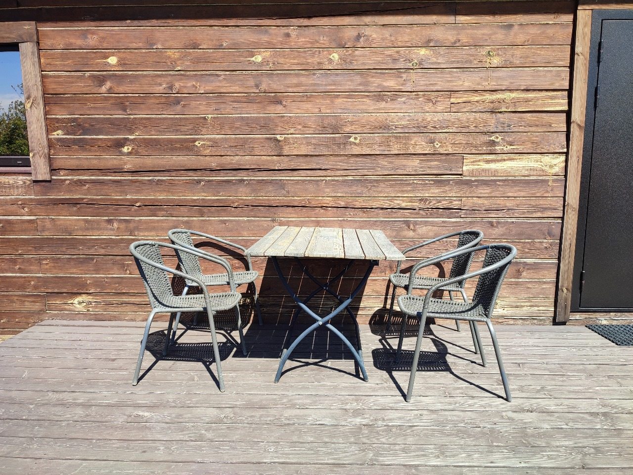 Коттедж (Атмосфера), Коттедж Атмосфера на Экскаваторной